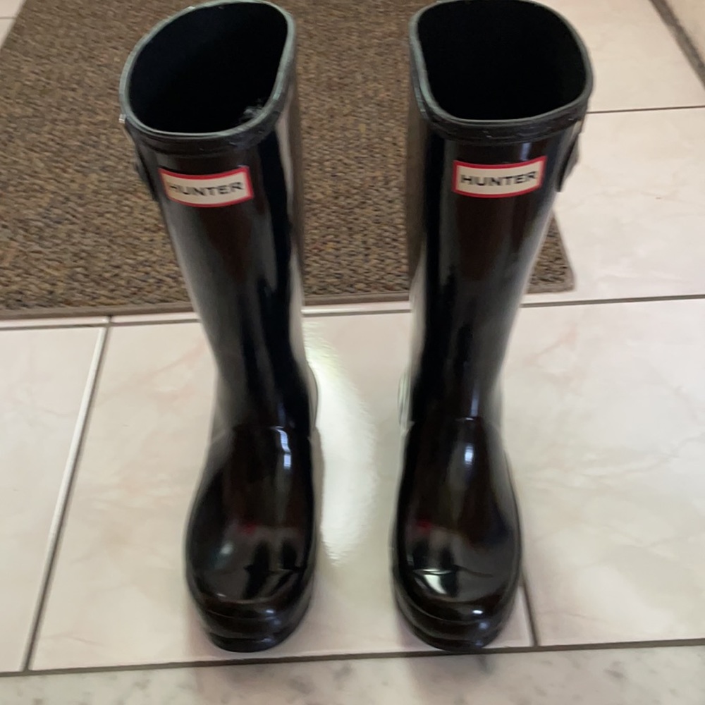 Girls size 3 Tall Hunter Boots